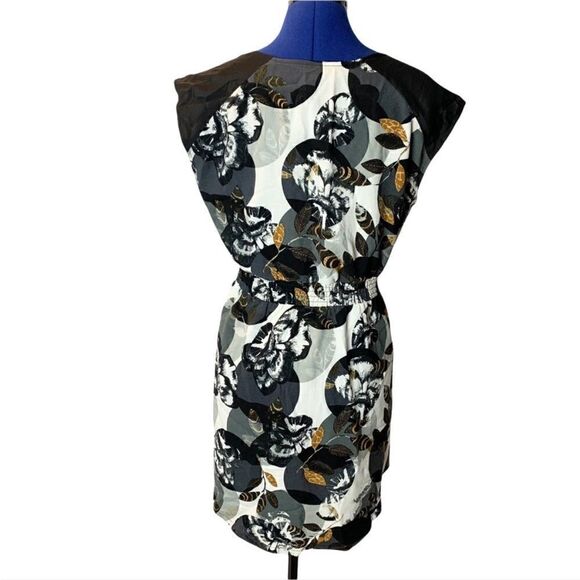 BAR III Floral Zip Front Mini Dress M - Picture 6 of 12